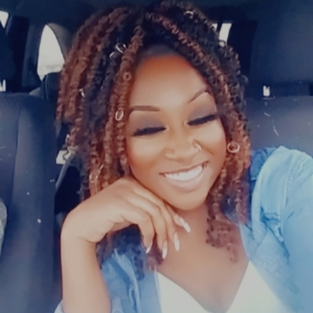 Meet your Posher, Mrsjohnieka